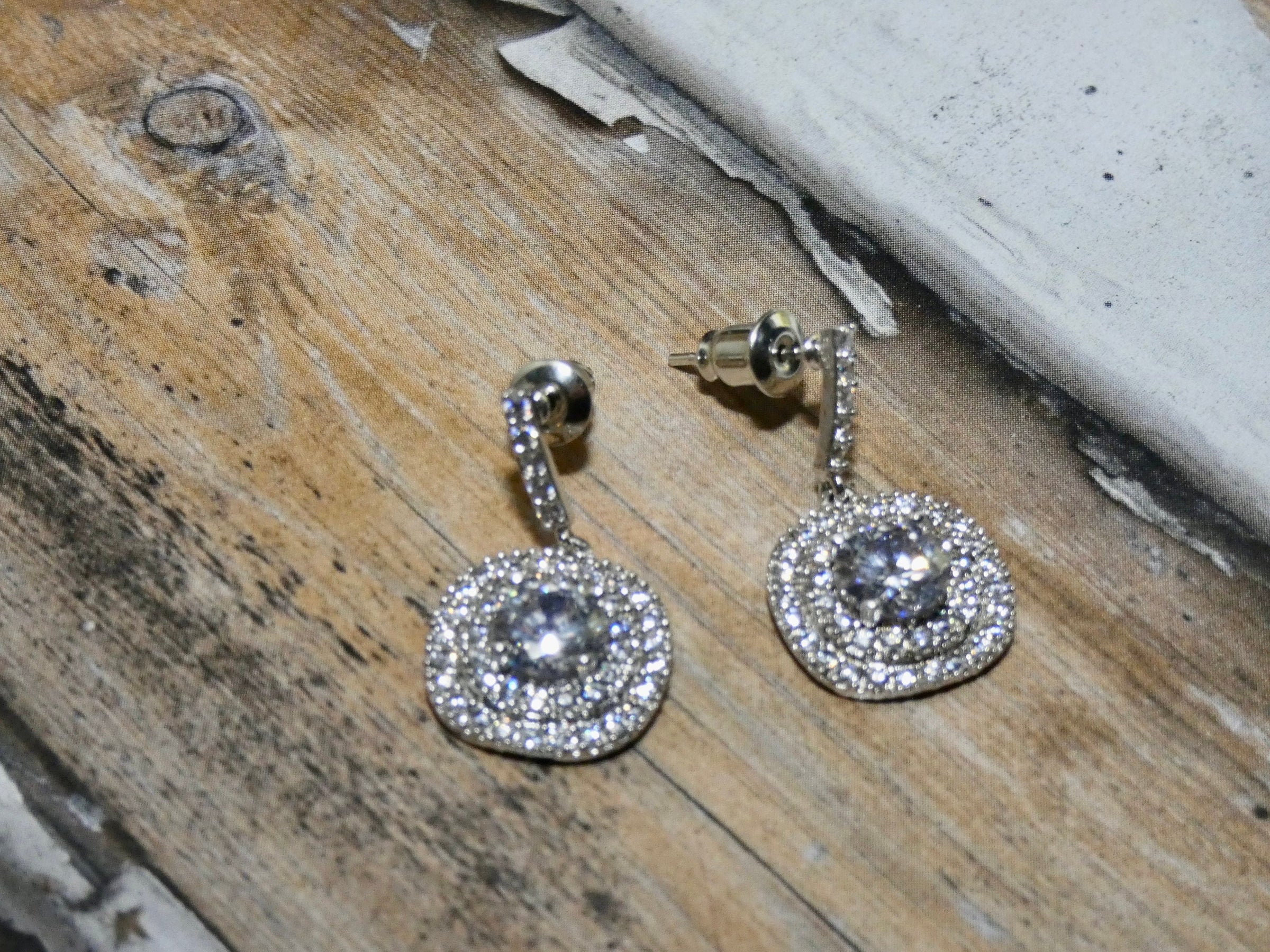 Vintage Style Rhinestone Earring, Dangle with Cubic Zirconia Center, The Perfect Bridal Earring