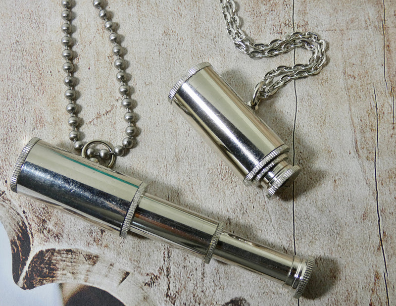 Telescope Necklace, Silver Looking Glass pendant, A perfect Unisex Steampunk Necklace