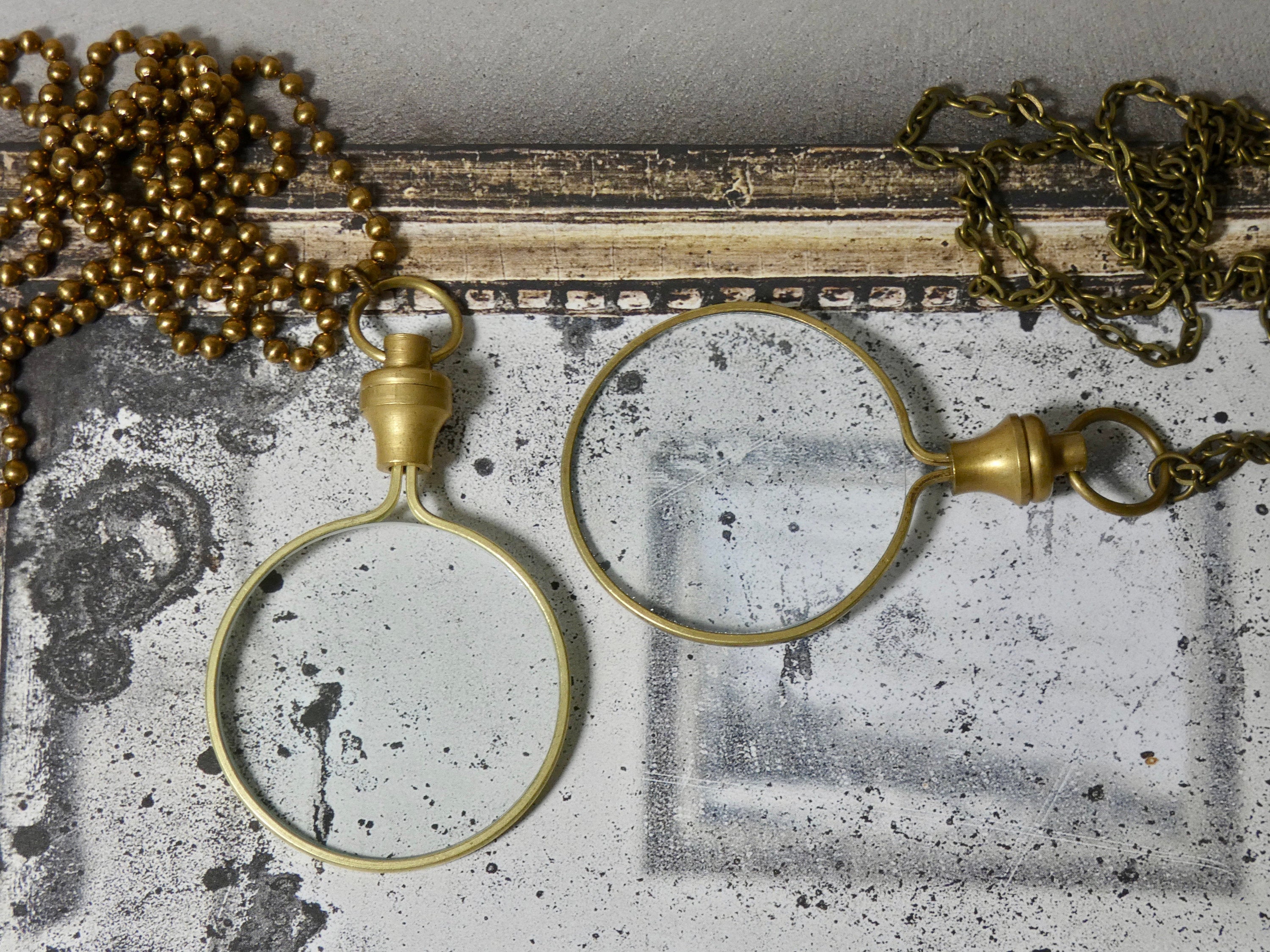 Antique magnifying sale glass necklace