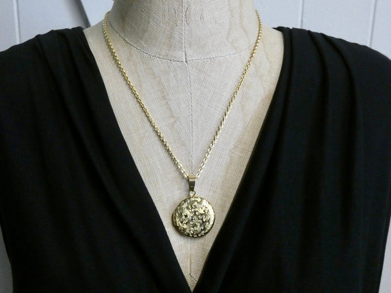 Circle Locket Necklace, Gold Flower Pattern