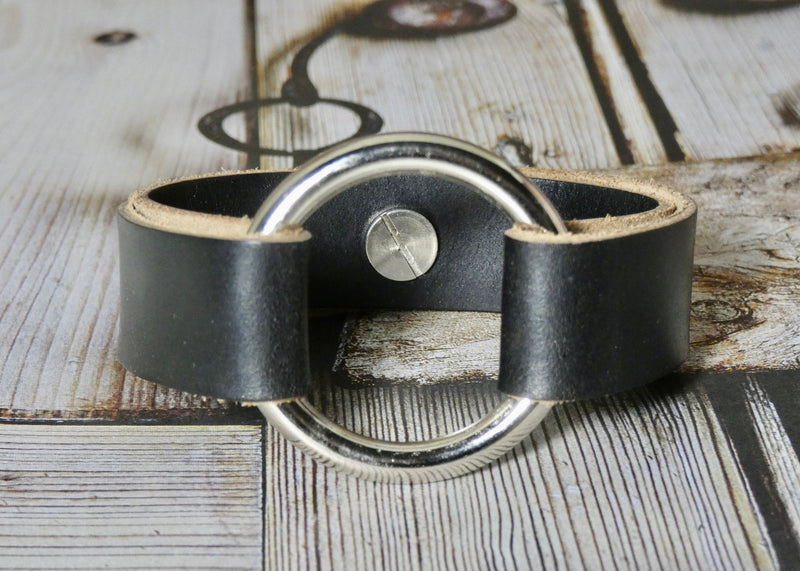 Leather Wrap O Ring Bracelet, Smooth Black Leather, Unisex Circle Cuff Bracelet, Smaller O Ring Bracelet