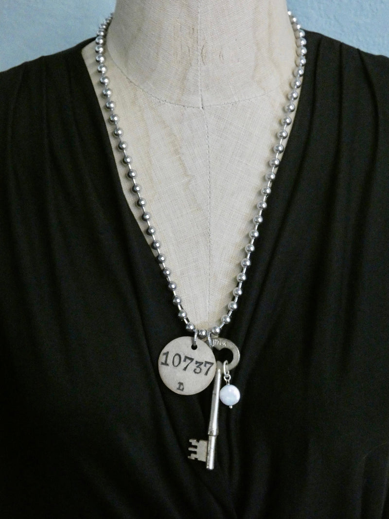 Skeleton key and Coat Check Tag #10737, Large Chunky Stainless Bead ball Chain