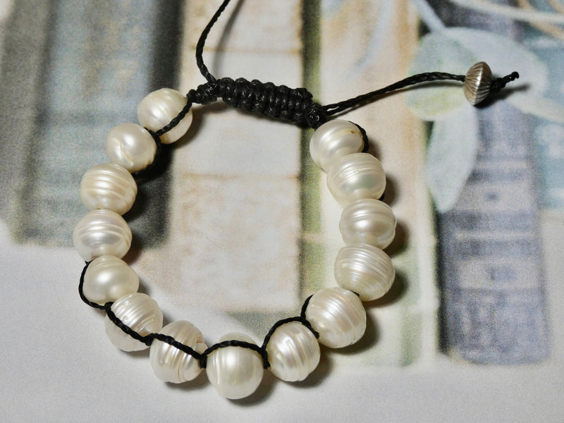 Freshwater Pearl Bracelet, Hand knotted adjustable bracelet, the perfect gift, 14 large pearls