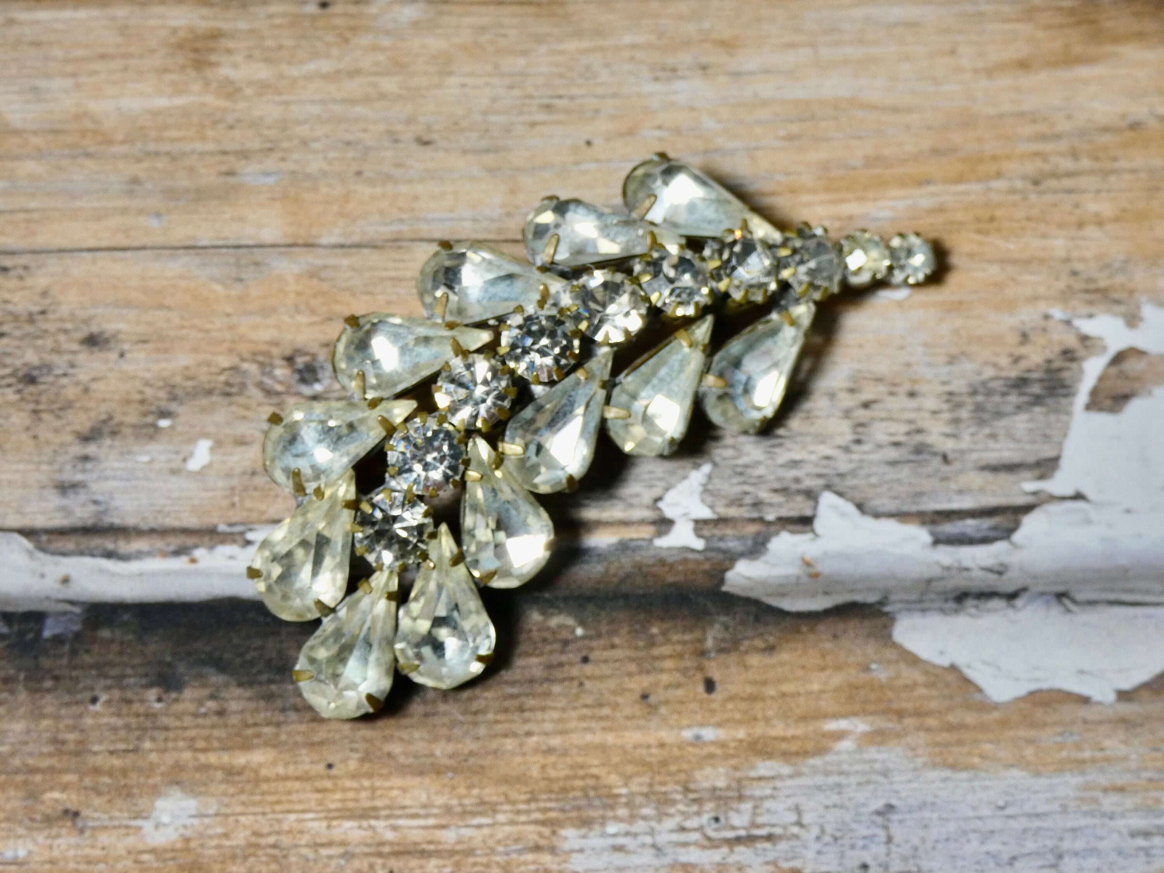 One of a Kind Vintage rhinestone Pin, prong set crystal stones