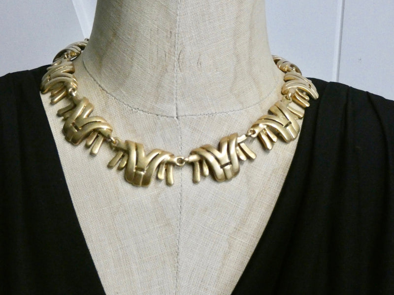 Matte gold collar necklace